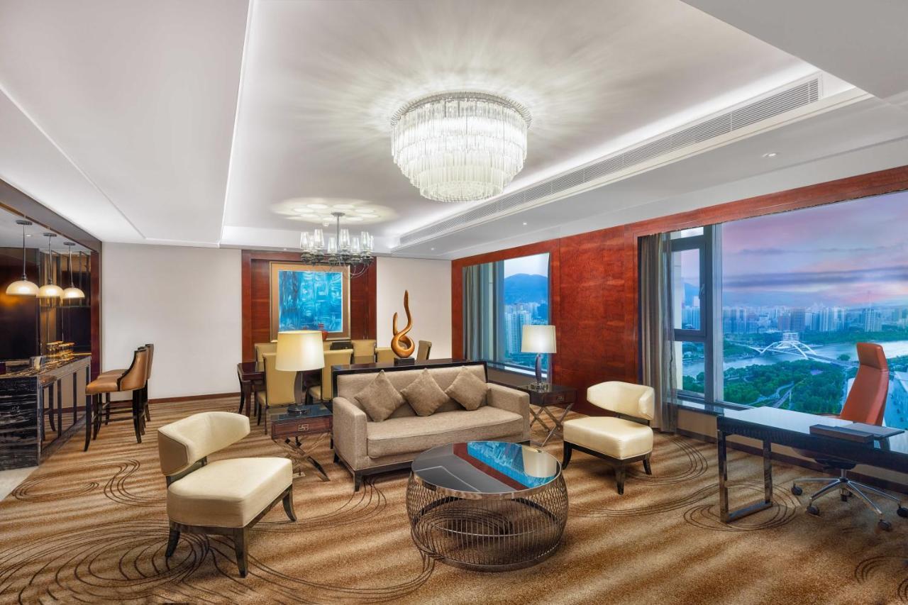Crowne Plaza Hotel Lanzhou By Ihg ภายนอก รูปภาพ