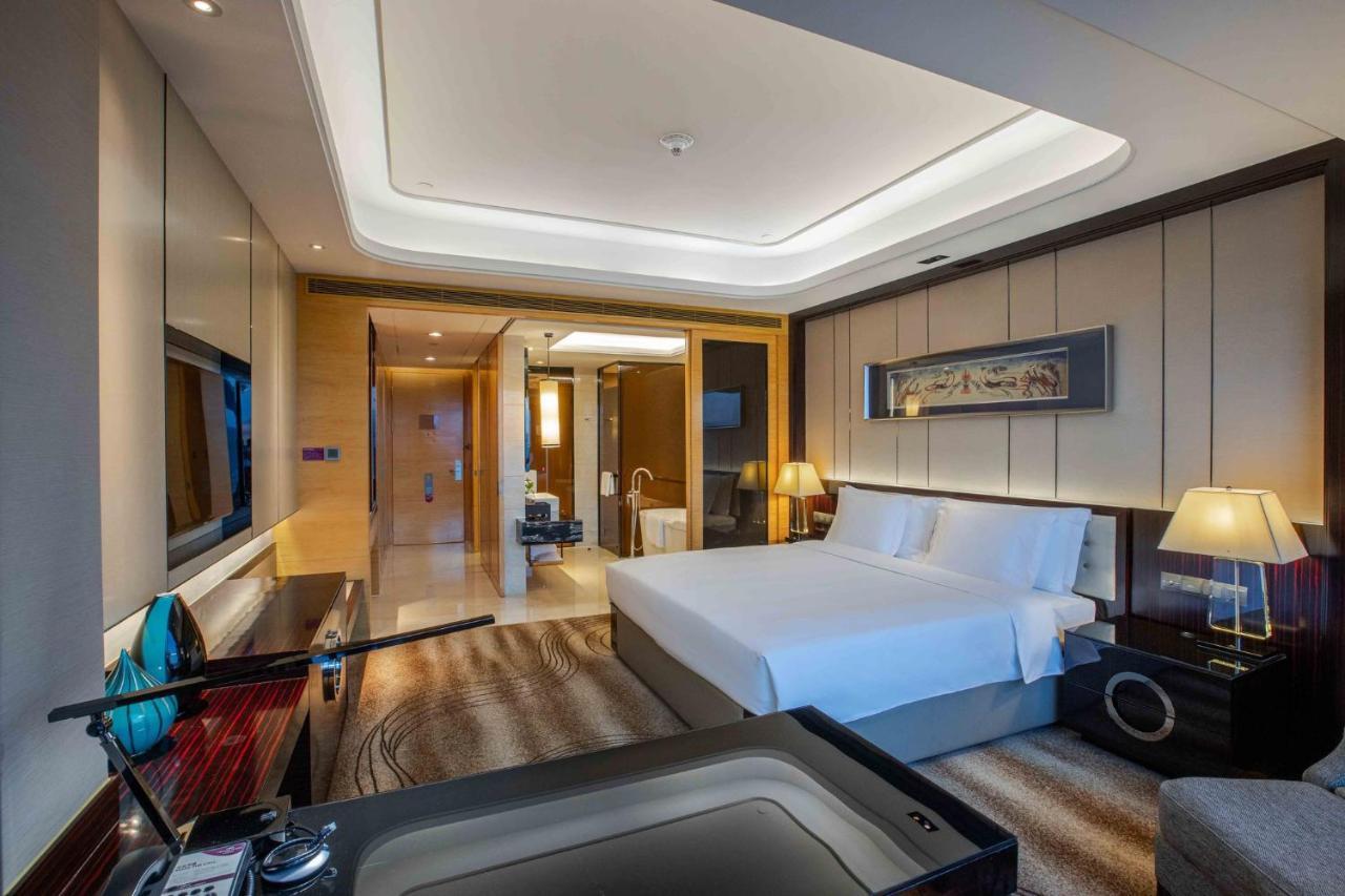 Crowne Plaza Hotel Lanzhou By Ihg ภายนอก รูปภาพ