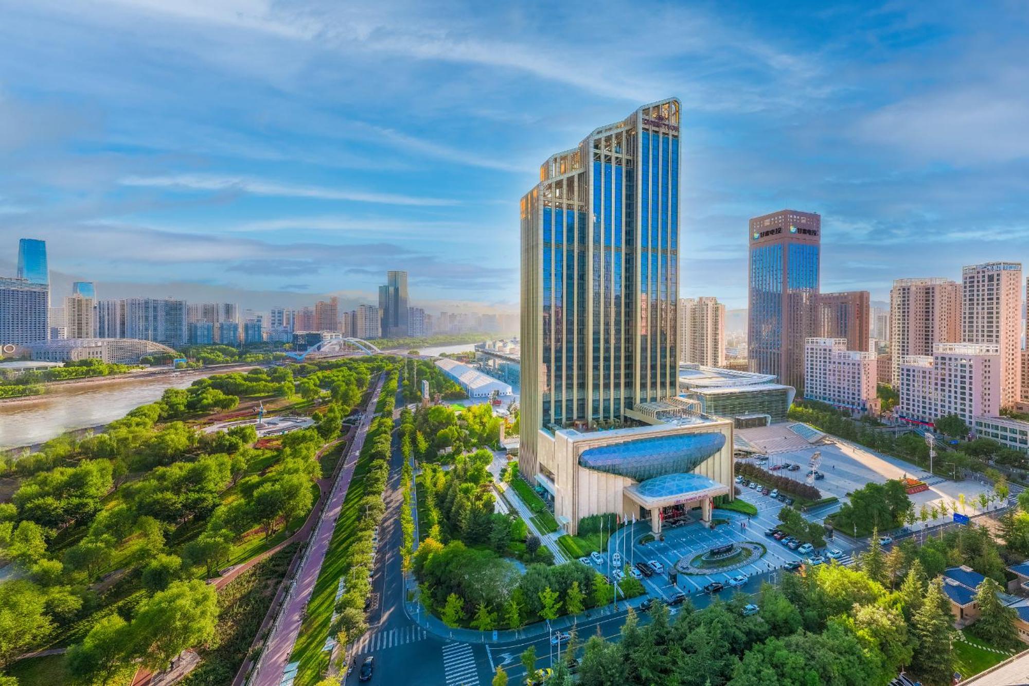 Crowne Plaza Hotel Lanzhou By Ihg ภายนอก รูปภาพ